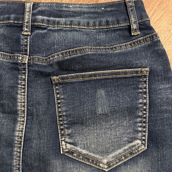 Altar’d State denim mini skirt floral embroidered distressed size XS - Picture 6 of 9